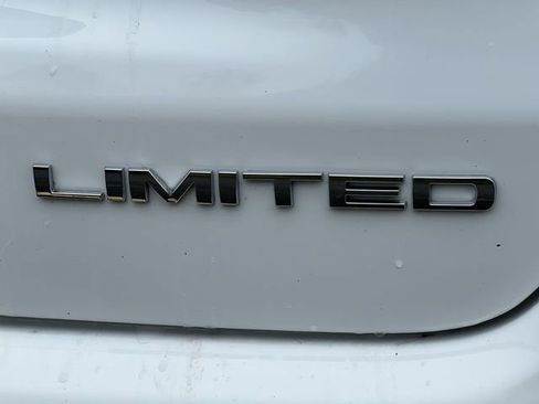 Used 2024 Jeep Compass Limited AWD/4WD image 19