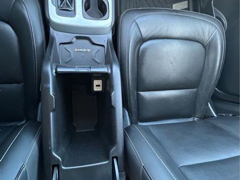 Used 2018 Chevrolet Colorado ZR2 w/ ZR2 Dusk Special Edition image 13