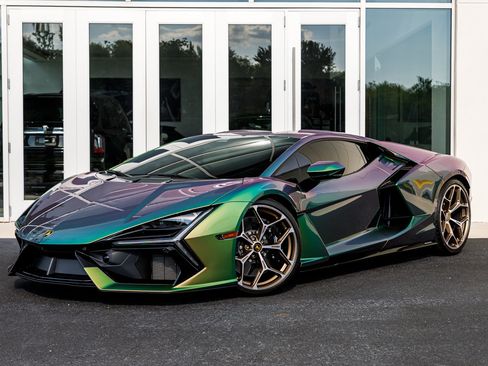 Used 2024 Lamborghini Revuelto AWD/4WD image 21