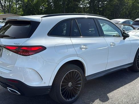 Certified 2023 Mercedes-Benz GLC 300 image 4