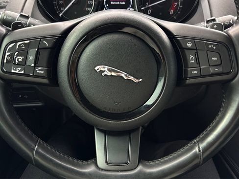 Used 2017 Jaguar F-TYPE Coupe image 12