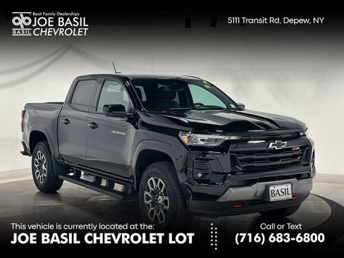 Used 2023 Chevrolet Colorado Z71 w/ Z71 Convenience Package 2 AWD/4WD image 1