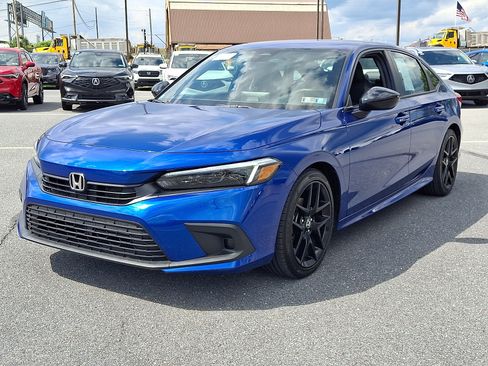 Certified 2024 Honda Civic Sport image 3