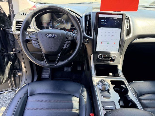 Used 2022 Ford Edge SEL w/ Sport Appearance Package AWD/4WD image 17
