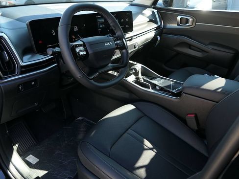 New 2026 Kia Sorento S FWD image 9