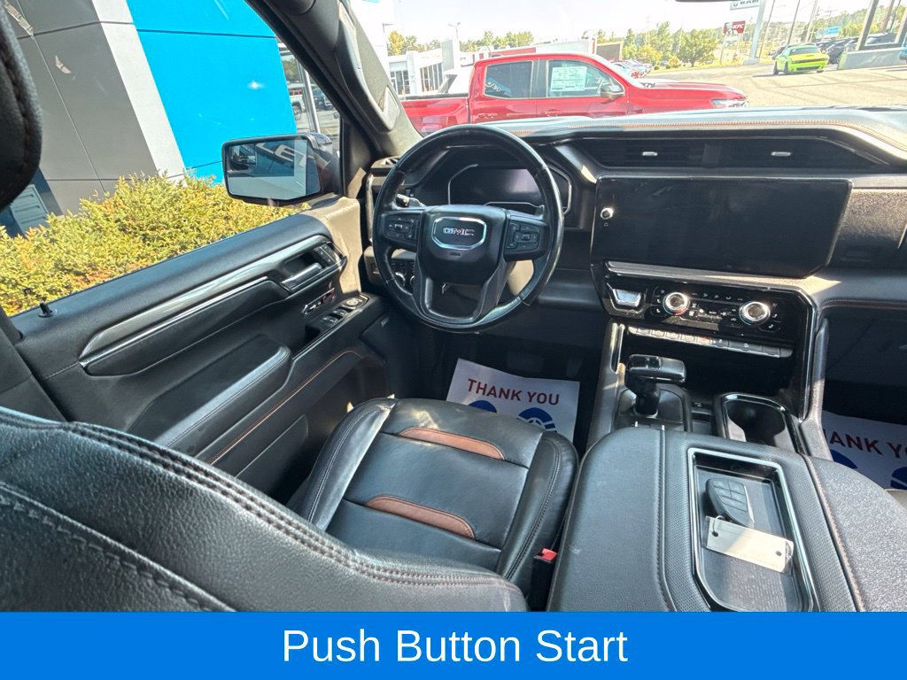 Used 2022 GMC Sierra 1500 AT4 w/ AT4 Preferred Package AWD/4WD image 17