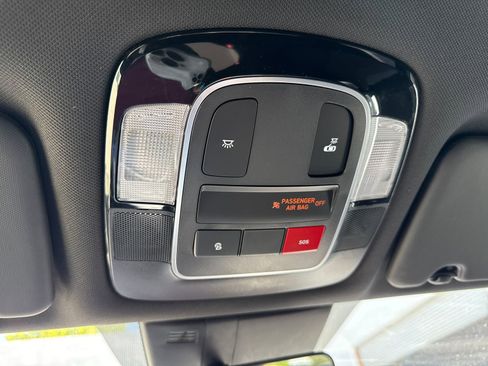 Used 2024 Hyundai Santa Cruz SEL FWD image 21