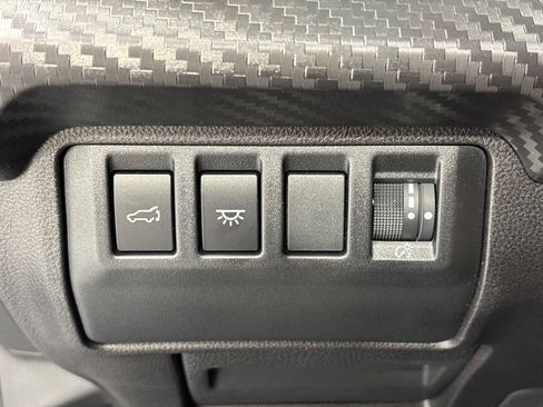 Used 2025 Subaru Ascent Premium AWD/4WD image 29