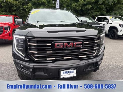 Used 2023 GMC Sierra 1500 AT4X w/ AT4X AEV Edition AWD/4WD image 10