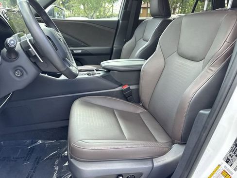 Used 2026 Lexus TX 350 FWD w/ Technology Package image 11