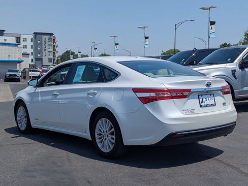Used 2015 Toyota Avalon XLE Premium FWD image 7
