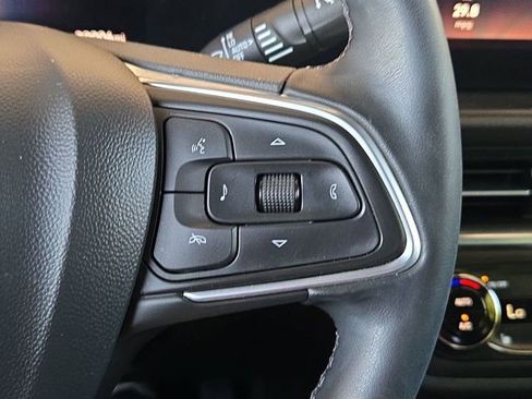 Certified 2024 Buick Envista Sport Touring w/ Convenience I Package FWD image 14