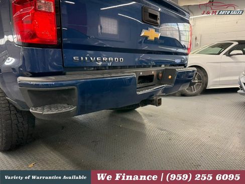 Used 2017 Chevrolet Silverado 1500 LT AWD/4WD image 14
