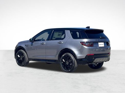 Used 2025 Land Rover Discovery Sport Dynamic SE AWD/4WD image 3