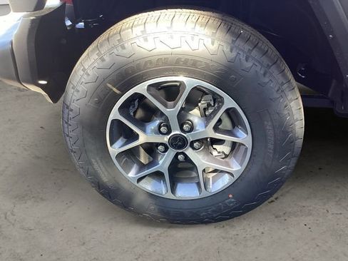 New 2025 Jeep Wrangler Sport S image 15