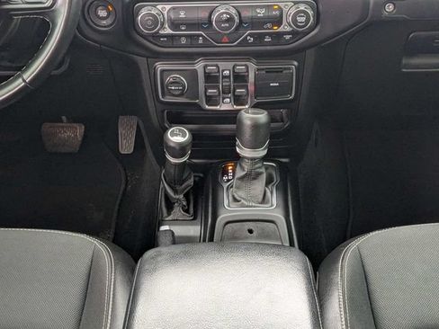 Used 2021 Jeep Gladiator Sport AWD/4WD image 19