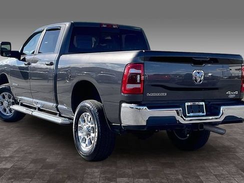 Used 2023 RAM 2500 Laramie AWD/4WD image 12