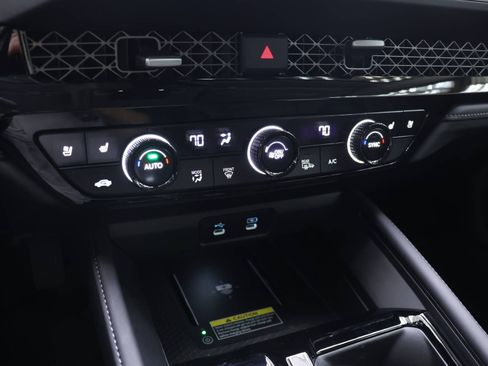 Certified 2024 Honda Accord Touring image 6