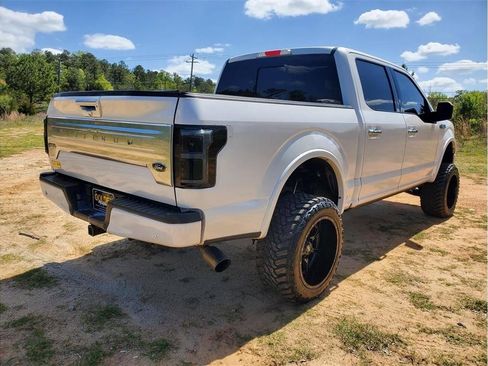 Used 2018 Ford F150 Platinum w/ Equipment Group 701A Luxury AWD/4WD image 12