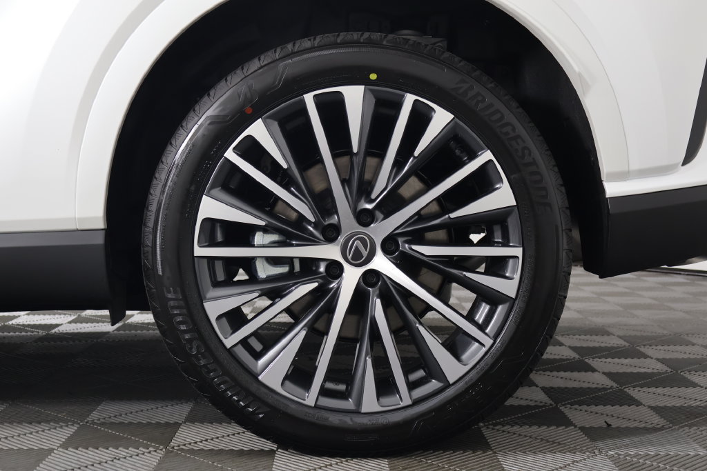New 2026 Lexus RX 350 Premium Plus w/ Accessory Package (2T) FWD image 10