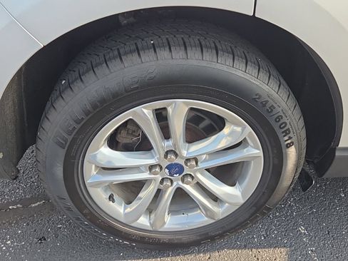 Used 2015 Ford Edge SEL w/ Equipment Group 201A AWD/4WD image 19