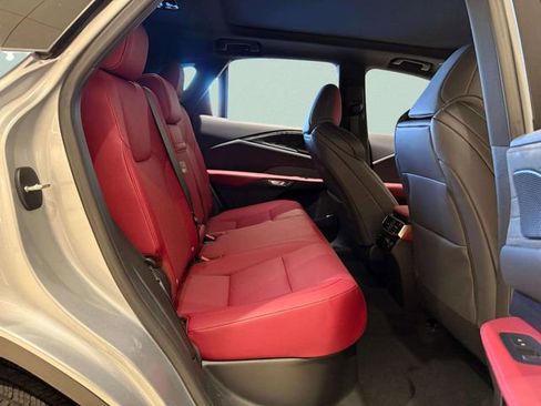 Used 2025 Lexus RX 350 F Sport w/ Convenience Package image 25