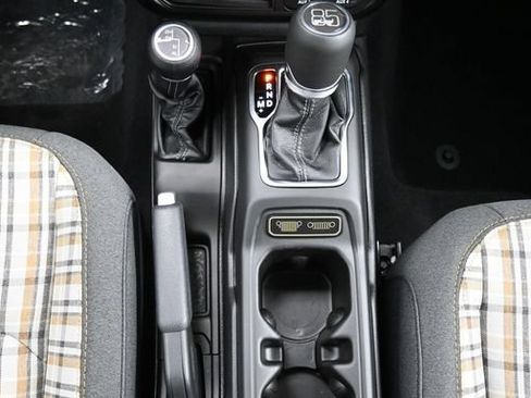 New 2026 Jeep Gladiator Sport AWD/4WD image 19