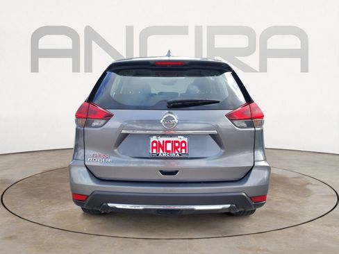 Used 2019 Nissan Rogue S FWD image 12
