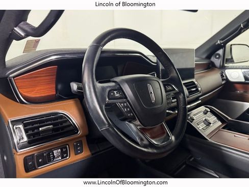 Certified 2023 Lincoln Navigator Reserve image 34
