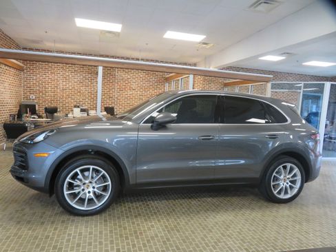Used 2019 Porsche Cayenne image 65