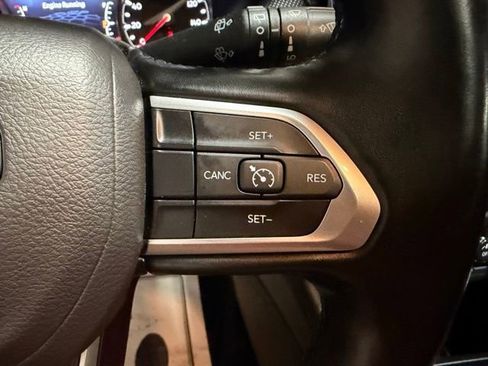 Used 2022 Jeep Compass Altitude w/ Sun and Sound Group image 33