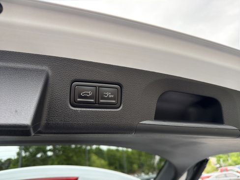 Used 2025 Kia Telluride SX X-Line AWD/4WD image 17