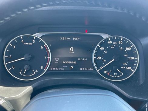 Used 2025 Nissan Rogue SV image 10