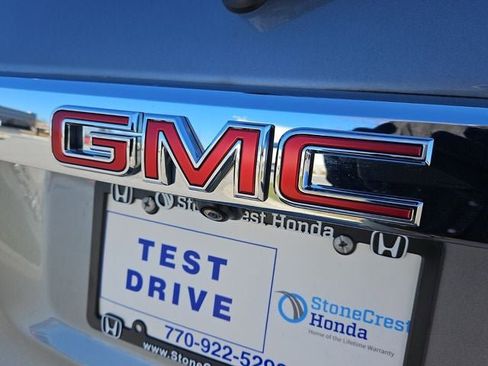 Used 2023 GMC Acadia Denali image 37