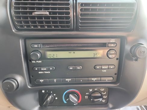 Used 2004 Ford Ranger XLT image 20