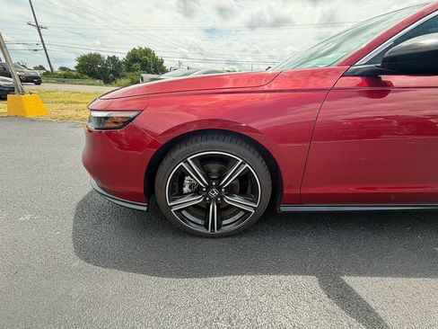Used 2024 Honda Accord Sport image 10