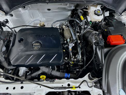 Used 2025 Buick Encore GX Preferred image 31