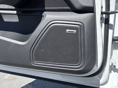 Certified 2025 Porsche Macan S AWD/4WD image 28