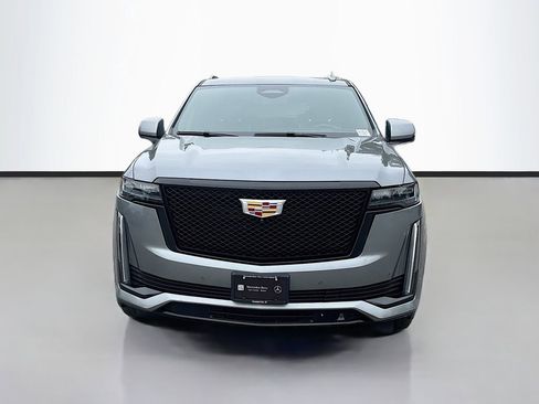 Used 2022 Cadillac Escalade Sport w/ Touring Package AWD/4WD image 8