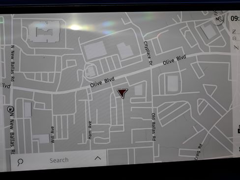 New 2025 Land Rover Defender 110 X-Dynamic SE image 19