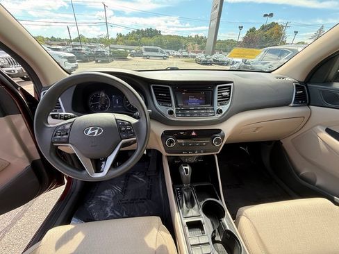 Used 2017 Hyundai Tucson SE w/ SE Popular Package 02 AWD/4WD image 13
