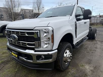 New 2024 Ford F350 XL w/ XL Chrome Package