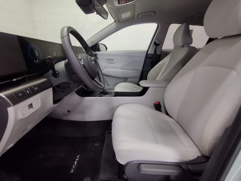 Certified 2026 Hyundai Kona SEL Sport AWD/4WD image 19