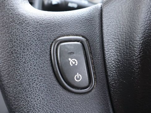 Used 2005 Saturn Vue 2WD w/ Sport Plus Pkg image 27
