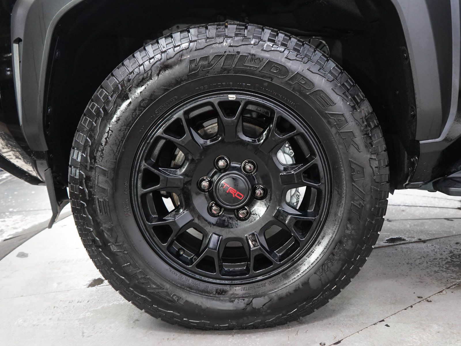 Used 2025 Toyota 4Runner TRD Off-Road Premium w/ Tow Technology Package AWD/4WD image 31