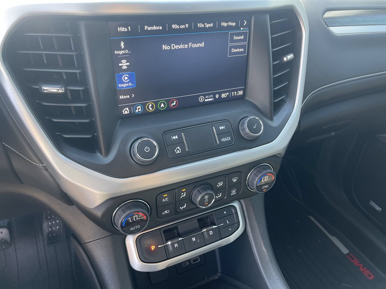 Used 2023 GMC Acadia SLT w/ Elevation Edition AWD/4WD image 13