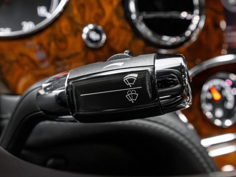 Used 2016 Bentley Mulsanne Speed image 14