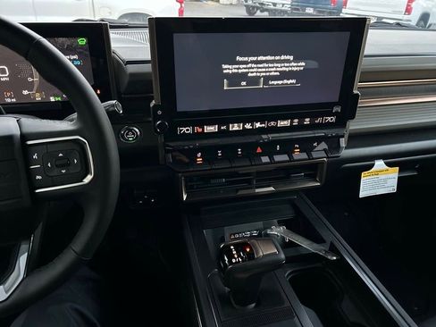Used 2025 GMC Hummer EV 3X w/ Extreme Off-Road Package AWD/4WD image 17