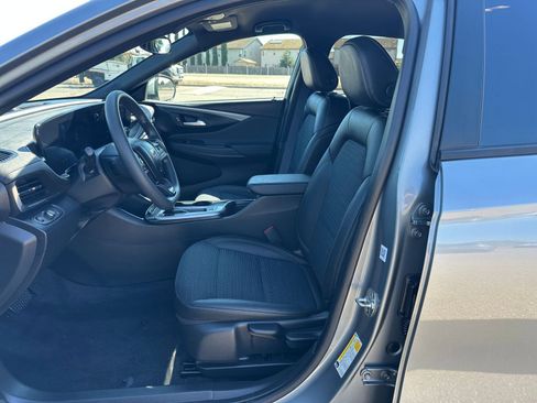 Used 2025 Buick Envista Preferred image 27