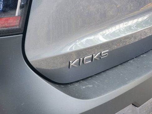 New 2026 Nissan Kicks SV FWD image 9
